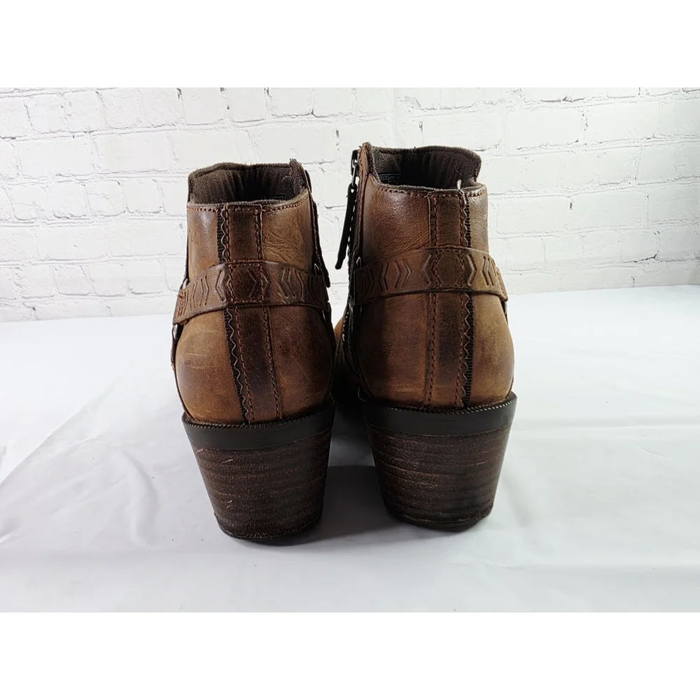 Teva Foxy Brown Leather Side Zip Block Heel Ankle Boot Women's Size 8